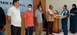 29 Sertifikat Pas Kecil Diserahkan KSOP kelas III Kotabaru-Batulicin Kepada Pemilik Speedboat Secara Gratis
