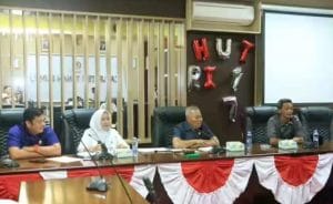 Komisi II DPRD Tanbu Raker Bersama Mitra Kerja Bahas Program 2023