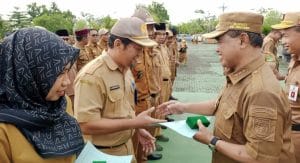 Zairullah Azhar Sampaikan Pesan Menyentuh Saat Pimpin Apel Gabungan Pemda Tanbu