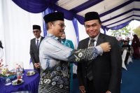Apresiasi dari BKKBN RI, Bupati Tanah Bumbu Zairullah Azhar Terima Penghargaan Manggala Karya Kencana