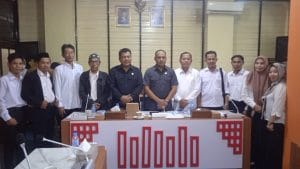 DPRD Kotabaru RDP Dengan Perwakilan PGRI GTKHNK Masalah Pengangkatan Guru Honorer