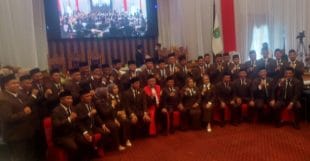 35 Anggota DPRD Tanbu Hasil Pemilu 2024 Resmi Dilantik, Berikut Daftarnya