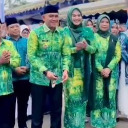 Didampingi Sang Istri, Bupati Tala Rahmat Trianto Resmi Buka Ramadan Expo 2025