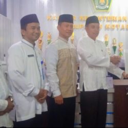 Kanwil ATR/BPN Kalsel Serahkan Sertifikat Tanah Wakaf di Kotabaru