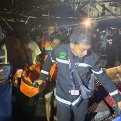 Tim Gabungan Gerak Cepat, Dua Pelajar yang Tenggelam di Perairan Kapuas Berhasil Ditemukan
