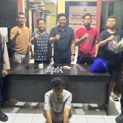 Bisnis Haram di Balik Pintu Kontrakan: Pengedar Sabu Ini Tak Berkutik Saat Digerebek Polisi