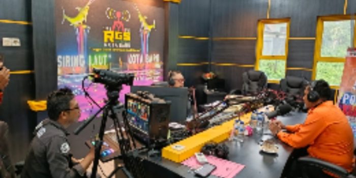 BPBD Kotabaru Edukasi Warga Lewat Podcast Gema Saijaan