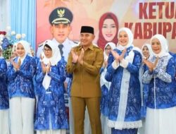 Bupati Tanah Laut Kukuhkan Ketua Dekranasda 2025–2030, Tegaskan Komitmen Majukan Kerajinan Lokal