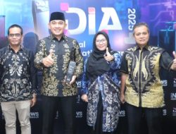 Keren! Bupati Tanah Laut Raih Penghargaan Digital Innovation Award 2025 Berkat Inovasi SILAKAS