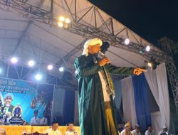 Ribuan Warga Hadiri Tabligh Akbar Puncak HUT ke-18 Desa Gunung Besar, Hadirkan Habib Mustofa
