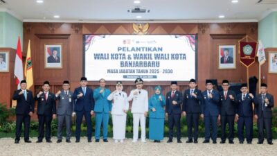 Bupati Tanah Bumbu Hadiri Pelantikan Wali Kota dan Wakil Wali Kota Banjarbaru 
