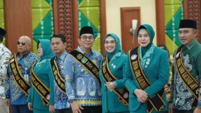 Andi Rudi Latif dan Istri Resmi Sandang Gelar Ayah dan Bunda GenRe Tanah Bumbu