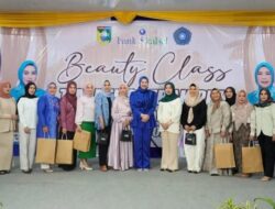 TP PKK Tanah Laut Gelar Beauty Class: Tingkatkan Keterampilan Tata Rias