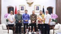 Bupati Tanah Bumbu Usulkan Peningkatan Fasilitas Keselamatan Jalan kepada Kemenhub RI