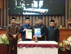 Tok! DPRD Tanah Bumbu Sahkan Perubahan APBD 2025