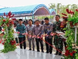 Peresmian Kantor Desa Sarigadung, Bupati Andi Rudi Latif Tutup Sambutan dengan Pantun Penuh Makna