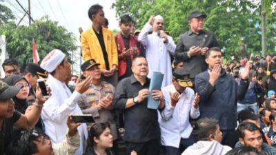 Kapolda Kalsel Apresiasi Aksi Damai di Depan DPRD: Demokrasi Dewasa Tanpa Kericuhan