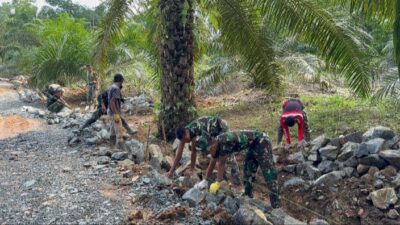 Satgas TMMD Kodim 1022/Tanah Bumbu Pacu Pekerjaan di Desa Rejosari