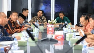 Ketua Komisi III Andi Asdar. 102 PJU, 5 Guardrail, dan Satu Lampu Merah Baru Segera Terpasang