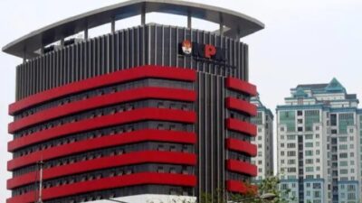 Bupati Ponorogo Diamankan KPK dalam OTT Dugaan Jual Beli Jabatan