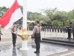 Gelar Upacara Peringatan Hari Pahlawan 2025, Kapolres Tanah Bumbu Ajak Anak Bangsa Teladani Semangat Para Pahlawan