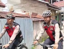 Jaga Keamanan Kota, Polisi Kotabaru Lakukan Patroli Bersepeda