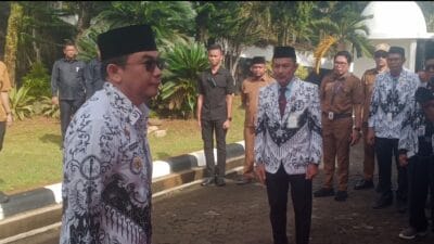 Bupati Minta Kadisdik Tanah Bumbu Untuk Mendata Guru Yang Belum Miliki Kendaraan Pada Peringatan HUT ke-80 PGRI