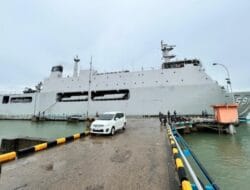 Awal Tahun Baru, TNI AL Hadir Bawa Bantuan untuk Masyarakat Aceh