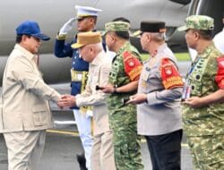 Resmikan Sekolah Rakyat di Kalsel, Kedatangan Presiden Probowo Disambut Gubenur dan Pangdam Serta Kapolda Kalsel di Bandara Syamsudin Noor