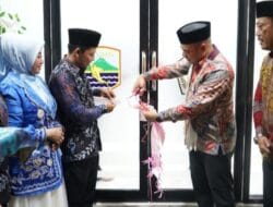Dorong Peningkatan Pelayanan Publik, Wabup Kotabaru Resmikan Kantor Desa Tegalrejo