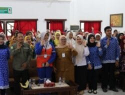 Cegah Stunting, Kader Posyandu Kelumpang Hilir Diberi Refreshing