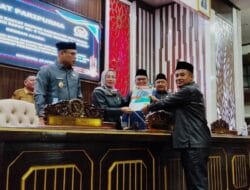 Tegaskan Fungsi Kontrol: DPRD Kotabaru Serahkan Rekomendasi LKPj 2025 Dan Setujui Perubahan Propemperda 2026
