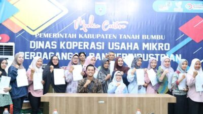 19 Pelaku Usaha Mikro Tanah Bumbu Terima Sertifikat Halal, Bidik Pasar Lebih Luas