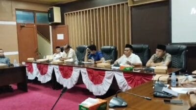 Hasanuddin Semprot PLN di Rapat DPRD: Jangan Basa Basi, Sampaikan Penyebab Pemadaman Yang Sebenarnya