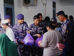 Semarak HUT ke-81 TNI, Lanal Kotabaru Gelar Baksos untuk Warga Semayap